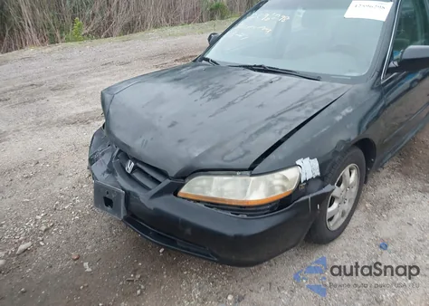 2002 Honda Accord 2.3 Ex z USA, uszkodzony, nr VIN 1HGCG56632A120701